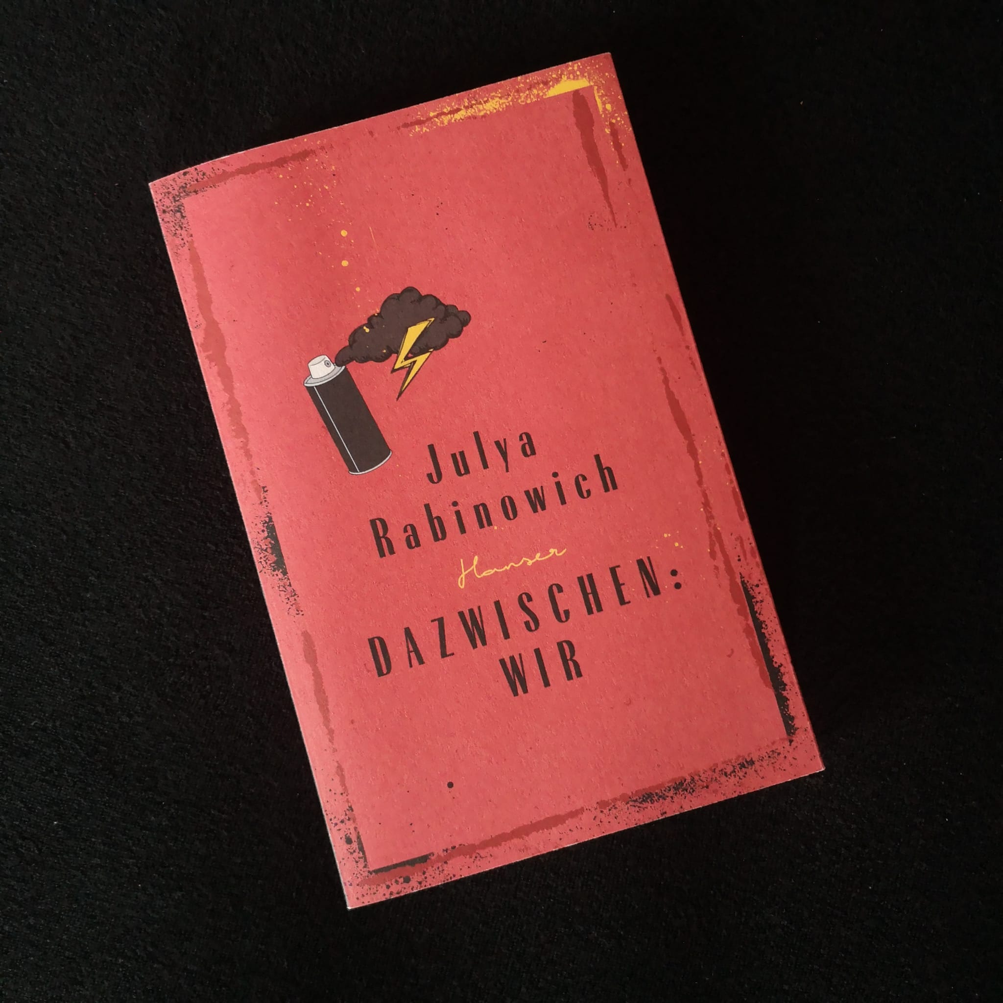 [Rezension] Dazwischen: Wir Von Julya Rabinowich *Rezensionsexemplar*